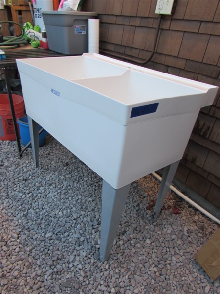 UTILATWIN DOUBLE LAUNDRY TUB