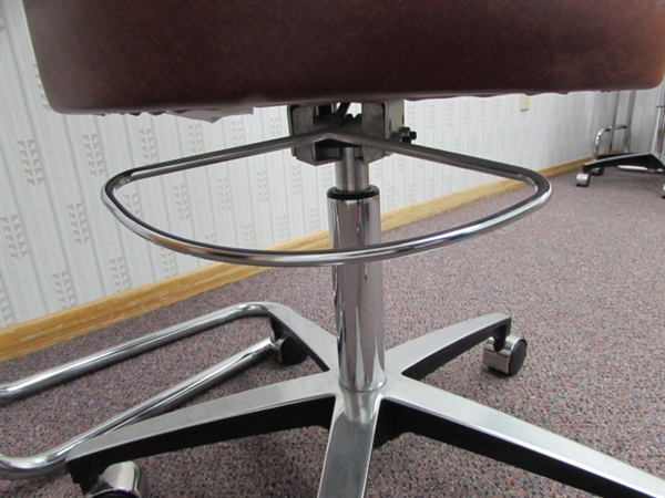 STAINLESS STEEL INSTRUMENT CART & ROLLING STOOL