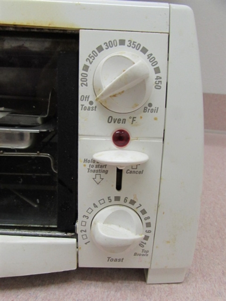 SMALL GE TOASTER OVEN