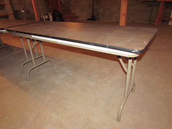 5' X 2' FOLDING CONFERENCE TABLE
