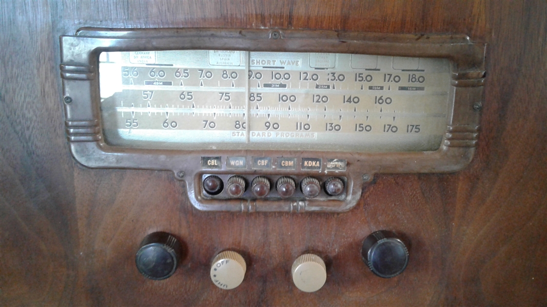 Vintage Motorola Radio