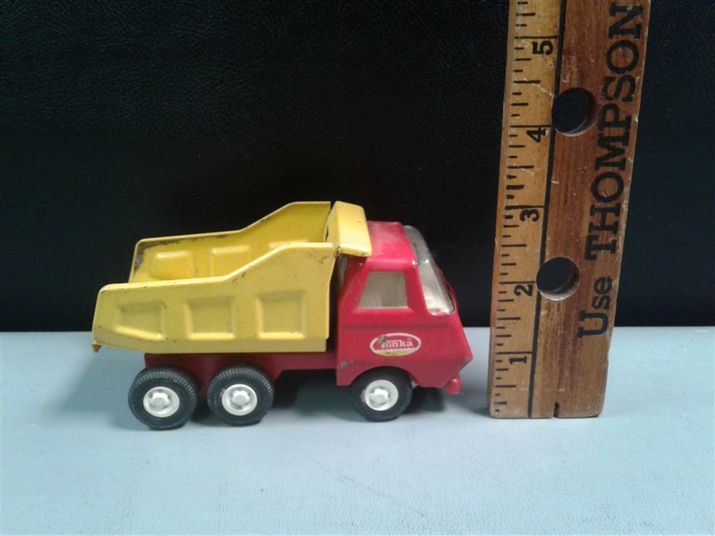 Vintage Toy Cars 