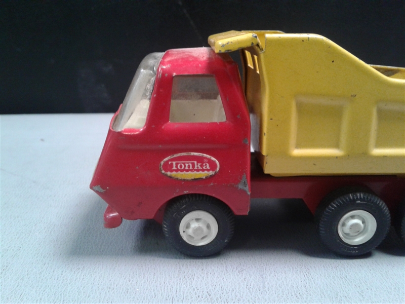 Vintage Toy Cars 