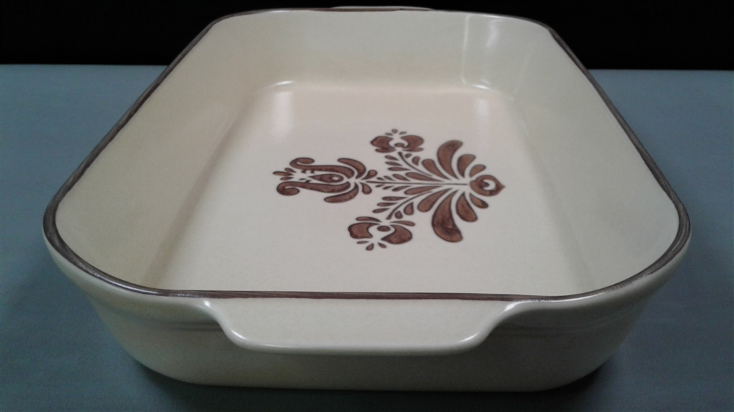 Pfaltzgraff Village Pattern Casserole Dish 