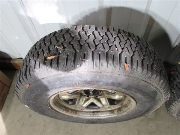 P205/75R14 STUDDED TIRES MOUNTED ON WHEELS