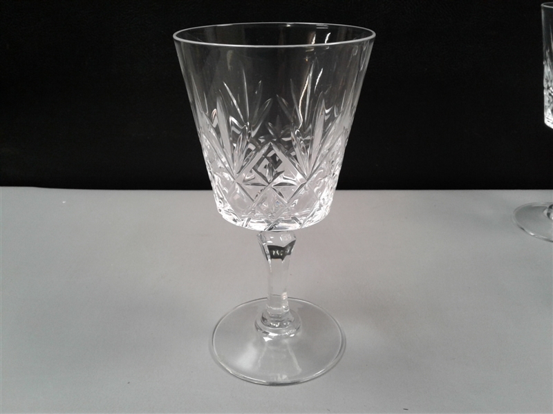 16 Crystal Wine Glasses 