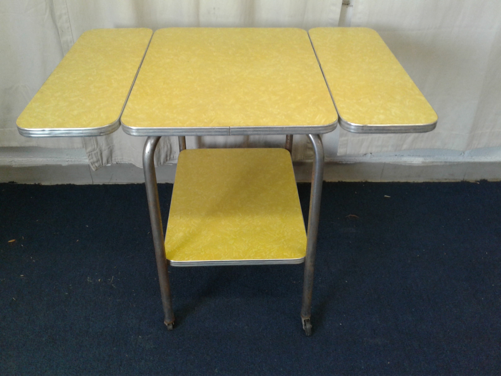 Lot Detail Vintage Yellow And Chrome Formica Table W Folding Leaves