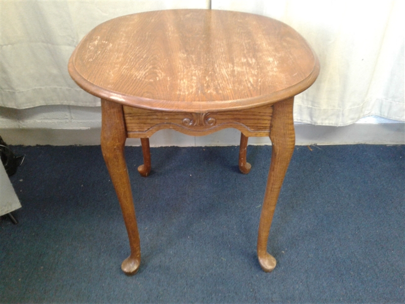 Vintage Oak Queen Anne End Table