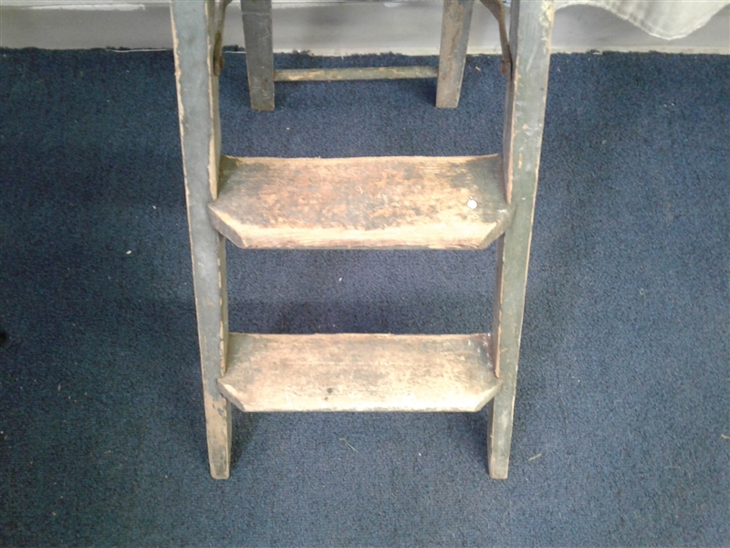 Small Wood Ladder