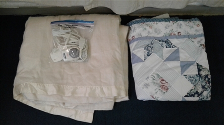 King Size Electric Blanket & Queen Size Quilt