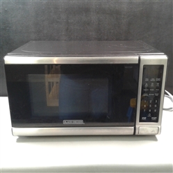Black + Decker .7 Cu Ft 700W Microwave