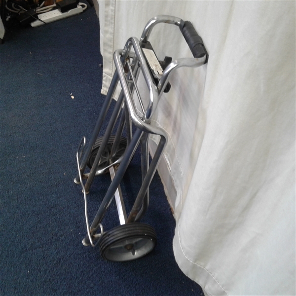 Small Folding Metal Dolly with Collapsible Handle