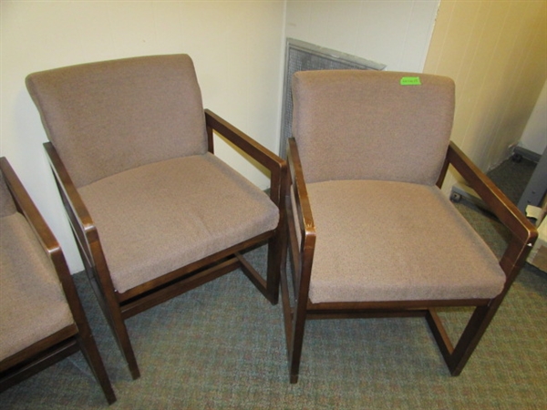4 UPHOLSTERED CHAIRS