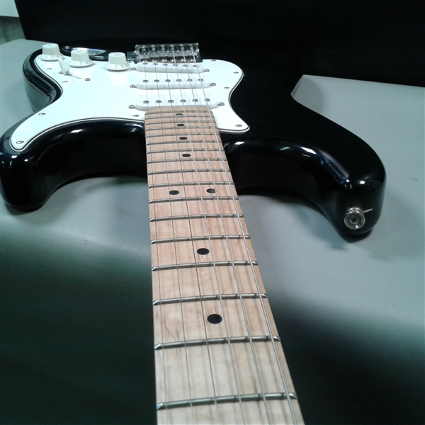 Fender Starcaster Strat Electric Guitar