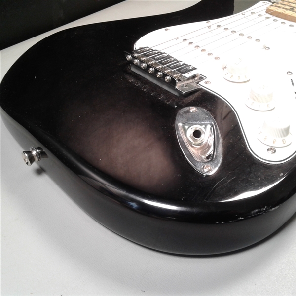 Fender Starcaster Strat Electric Guitar