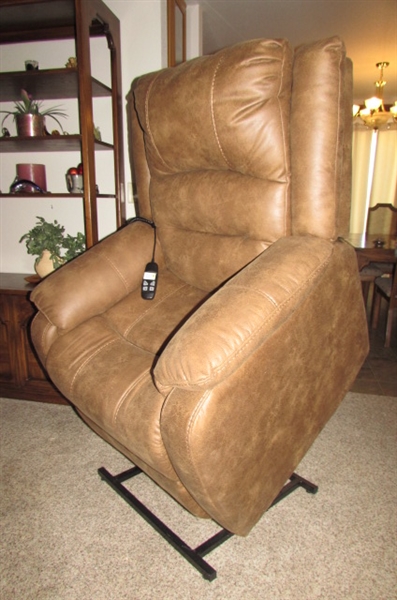 ELECTRIC LIFT RECLINER *ALTERNATE LOCATION*