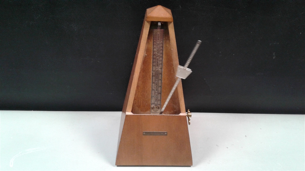 Vintage Seth Thomas Wood Metronome #10