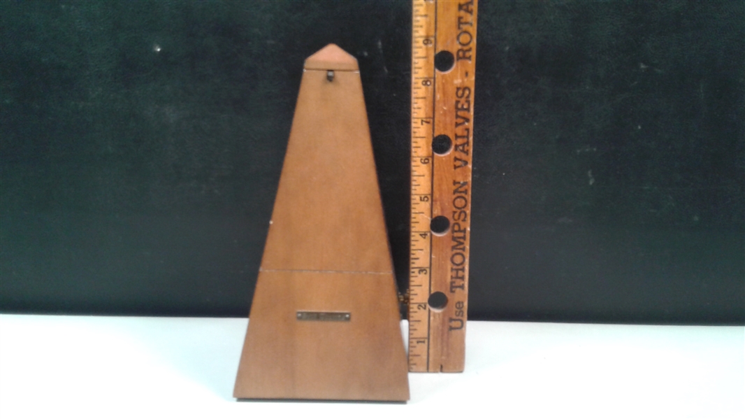 Vintage Seth Thomas Wood Metronome #10