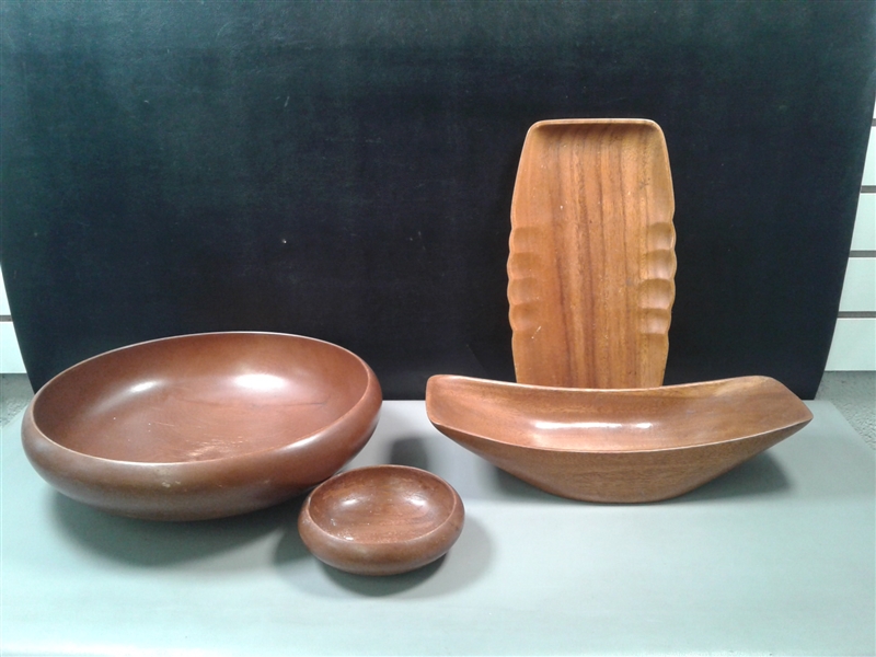 Wooden Serving Vessels