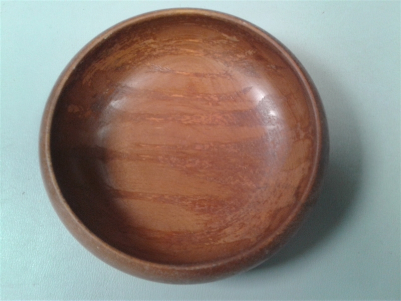 Wooden Serving Vessels