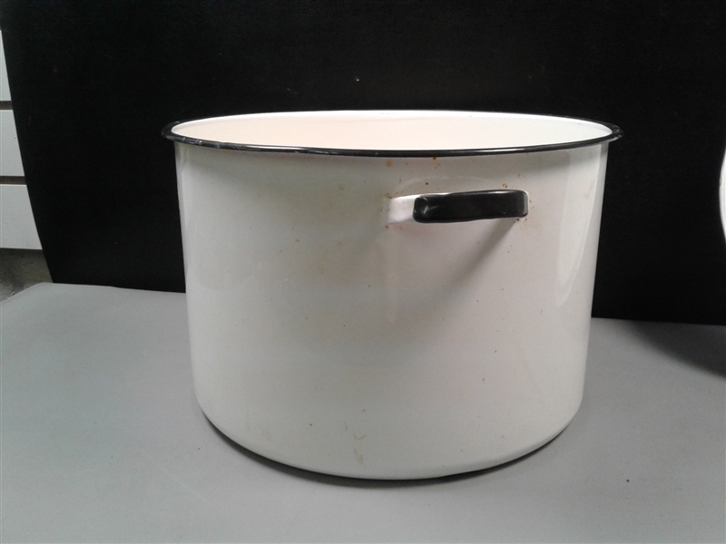 Enamelware 12 Quart Stock Pot with Lid Black & White Vintage Enamel Cookware