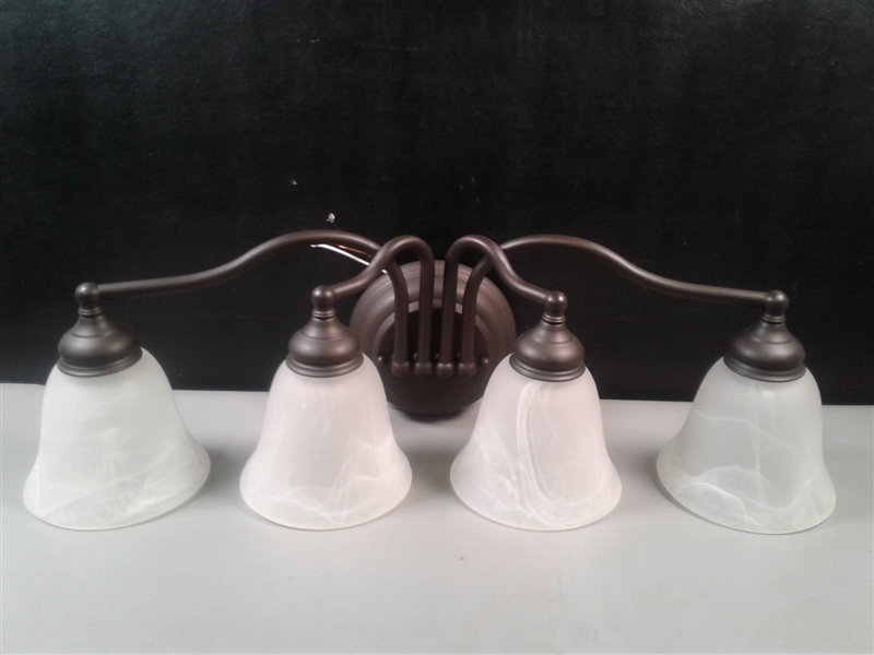 4 Light Vanity Light With Frosted Shades