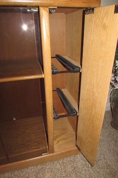 Oak TV Stand/Media Cabinet