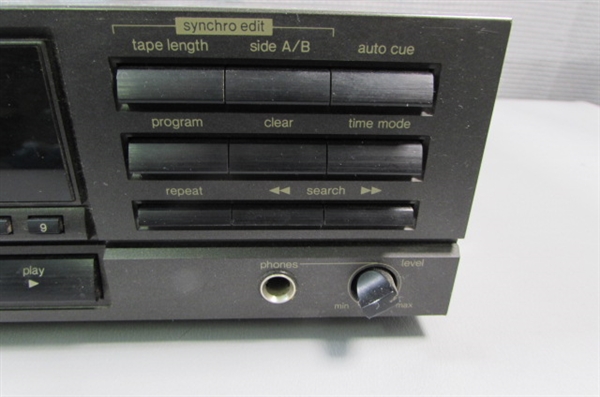 Technics Compact Disc Player SL-P370
