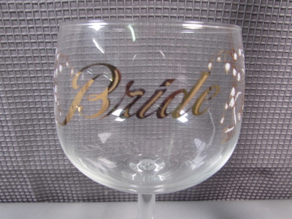 Vintage Culver Bride & Groom Crystal Wine Glasses