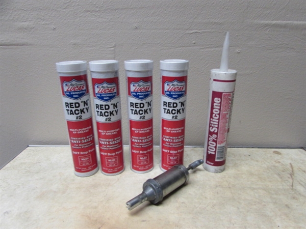 LUCAS RED GREASE, SILICONE & GREASE GUN