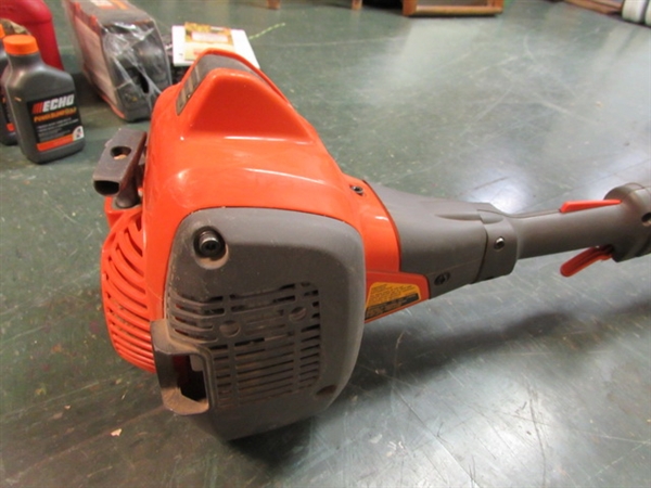 HUSQVARNA GAS POWERED WEED TRIMMER PLUS EXTRAS