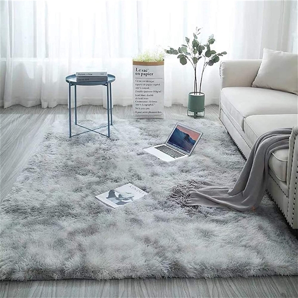 Soft Gray Rug 