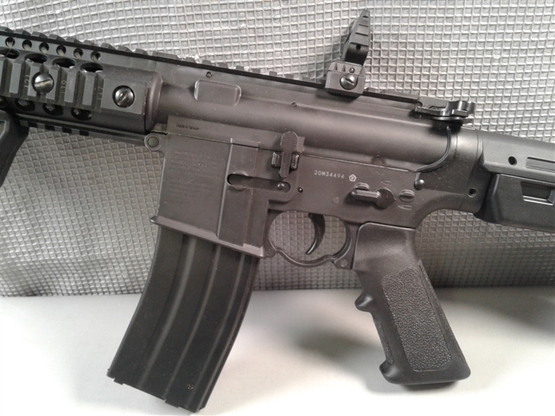 DPMS Panther Arms Full auto BB Rifle 