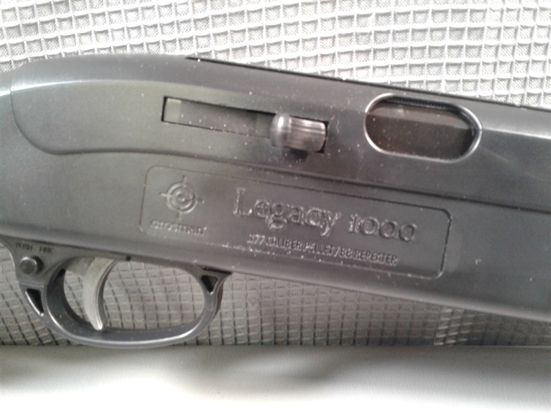 Crossman Legacy 1000 BB Gun 