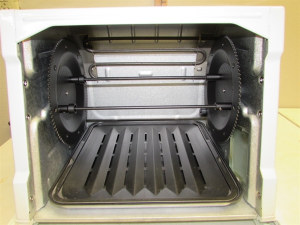 RONCO COMPACT SHOWTIME+ ROTISSERIE OVEN/BBQ