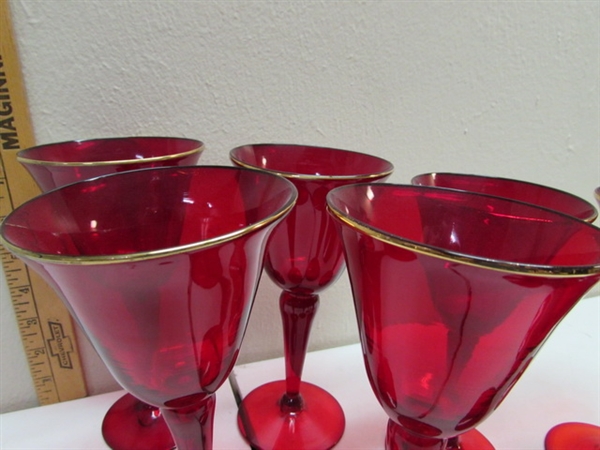 ELEGANT RED GLASSWARE