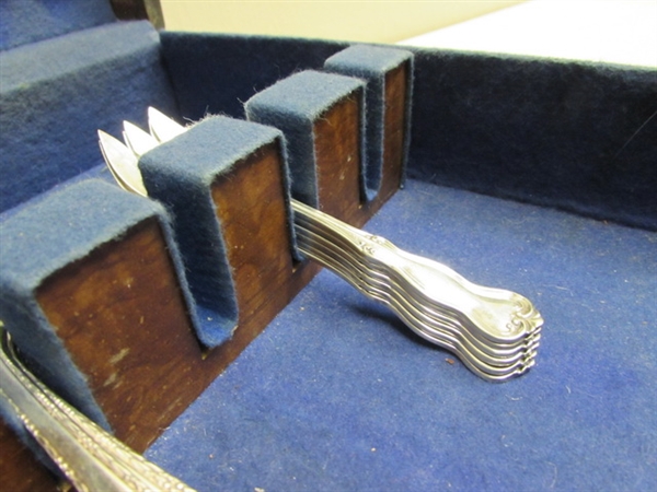 HOLMES & EDWARD INLAID SILVERPLATE FLATWARE IN WOOD BOX