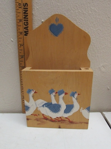 BLUE & WHITE GOOSE THEMED KITCHENWARE