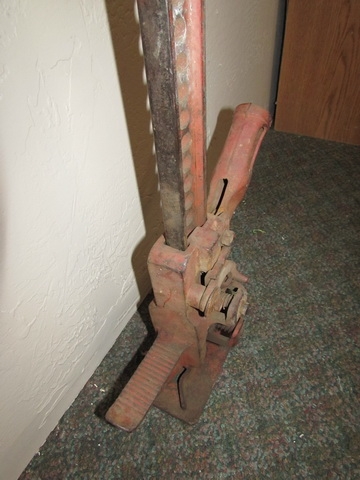 HEAVY DUTY BUMPER JACK