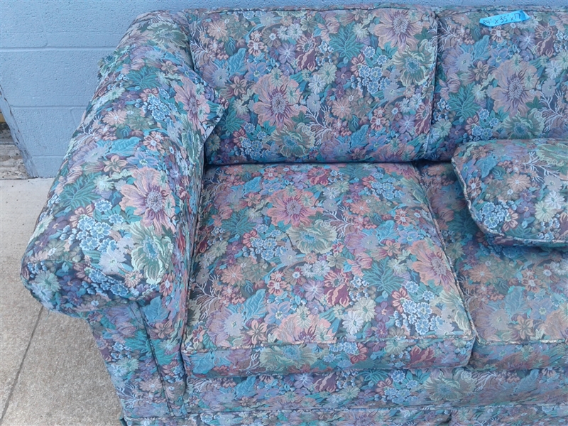 Vintage Floral Sofa 