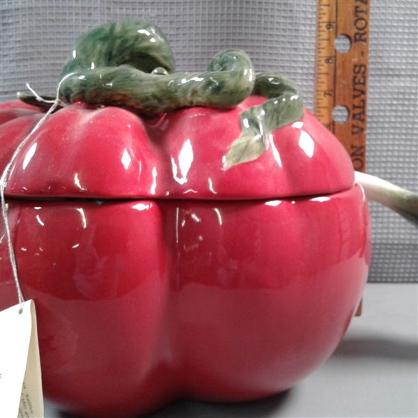 Vintage Kaldun & Bogle Tomato Soup Tureen & Ladle