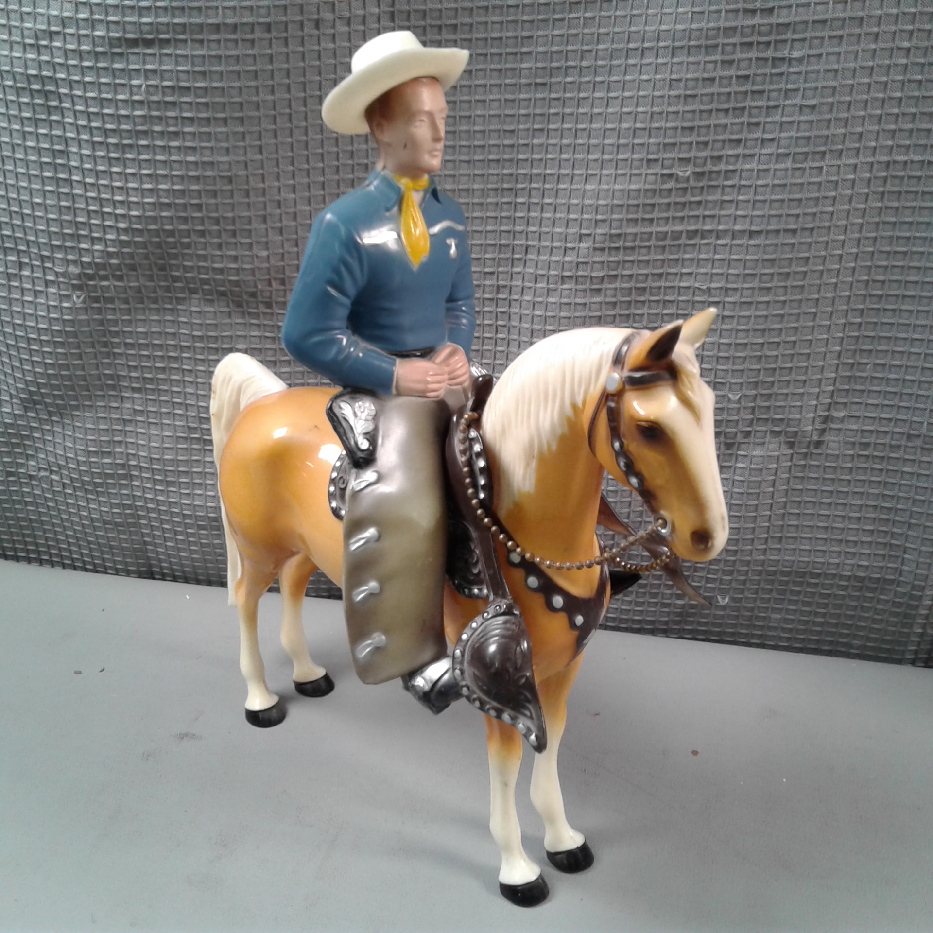 Lot Detail - Vintage Hartland Cowboy W/Horse Toy