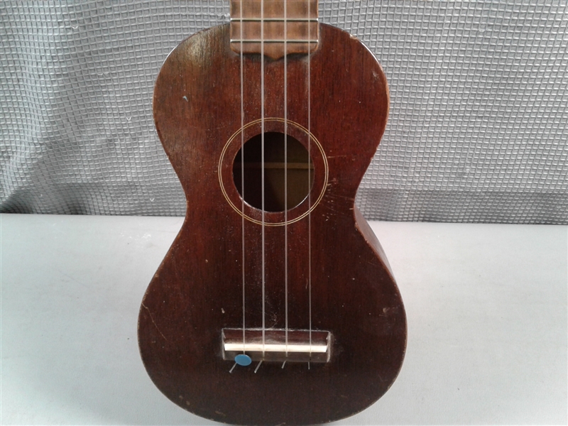 Vintage Gibson Ukulele