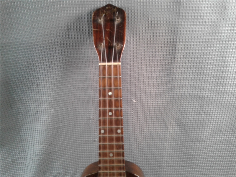 Vintage Gibson Ukulele