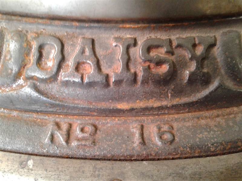 Vintage Daisy Stove 