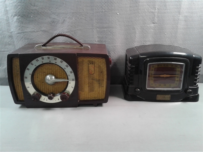 Vintage Zenith Radio & Vintage Crosley Collector's Edition Radio