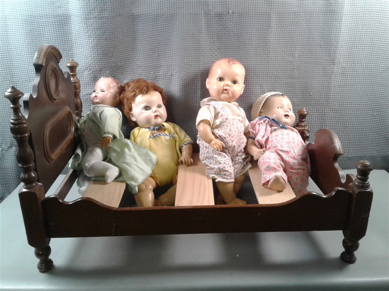 Vintage/Antique Dolls, Vintage Doll Bed   