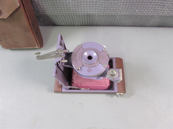 Vintage Kodak Petite Vest Pocket Camera - Purple & Pink Interior With Carrying Case