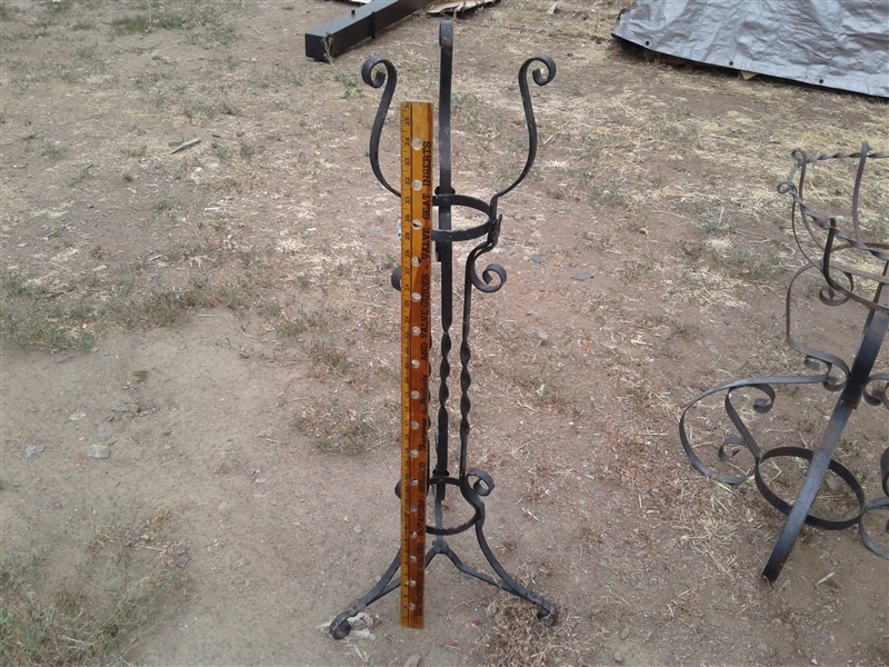 Black Wrought Iron Outdoor Decor Plant Stands