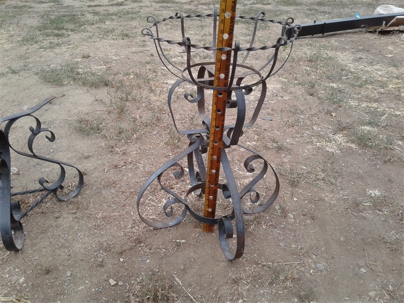 Black Wrought Iron Outdoor Decor Plant Stands